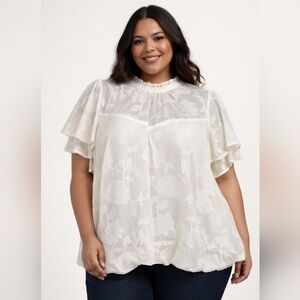 Torrid Chiffon Clip Floral Bubble Hem Flutter Sleeve Top Pristine, Size 00
